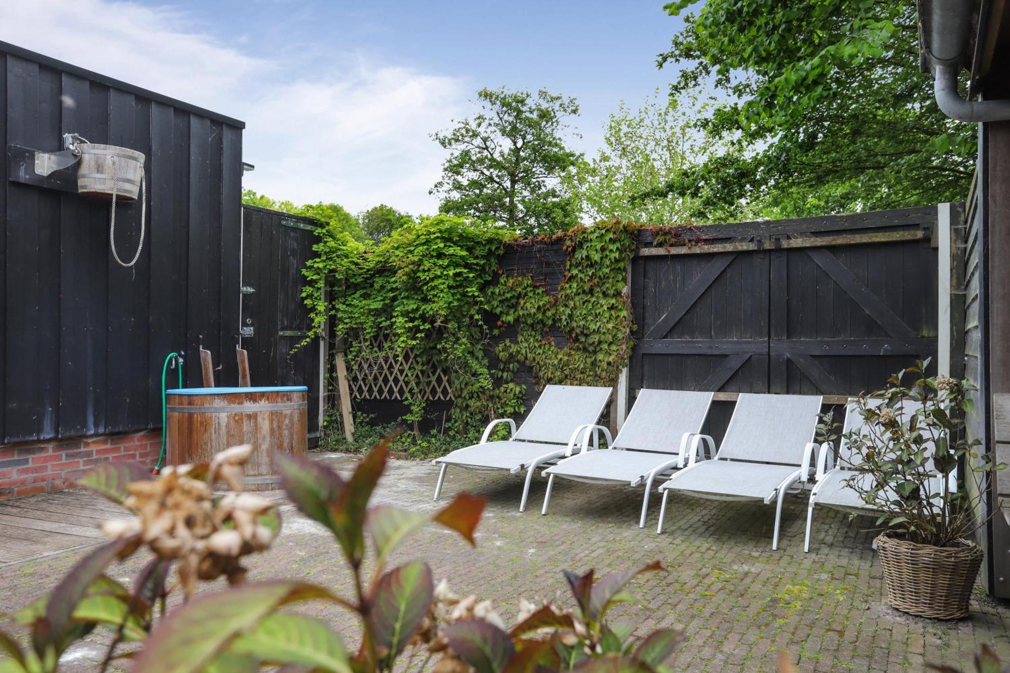 B&B - Sauna D'Olle Pastorie Vierhuizen Eksteriør billede